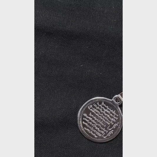 4 Qul pendant